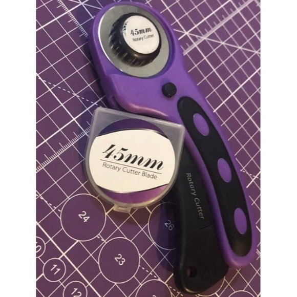 Rotary Cutter Set,Sewing Quilting Supplies,45mm Fabric Cutters,A3 Cutting Mat - Picture 4 of 5